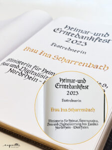 Kalligrafie, Capretti Design